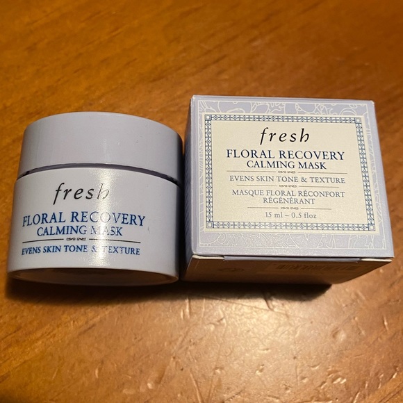 Fresh Floral Recovery Calming Face Mask 🌹 - Picture 4 of 16